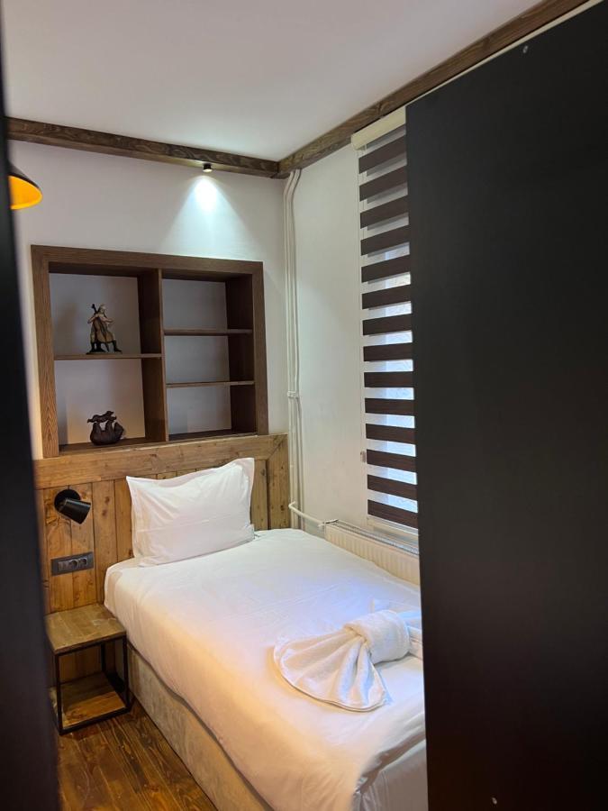 Mia'S Favorite Hotel Μαύροβο Εξωτερικό φωτογραφία