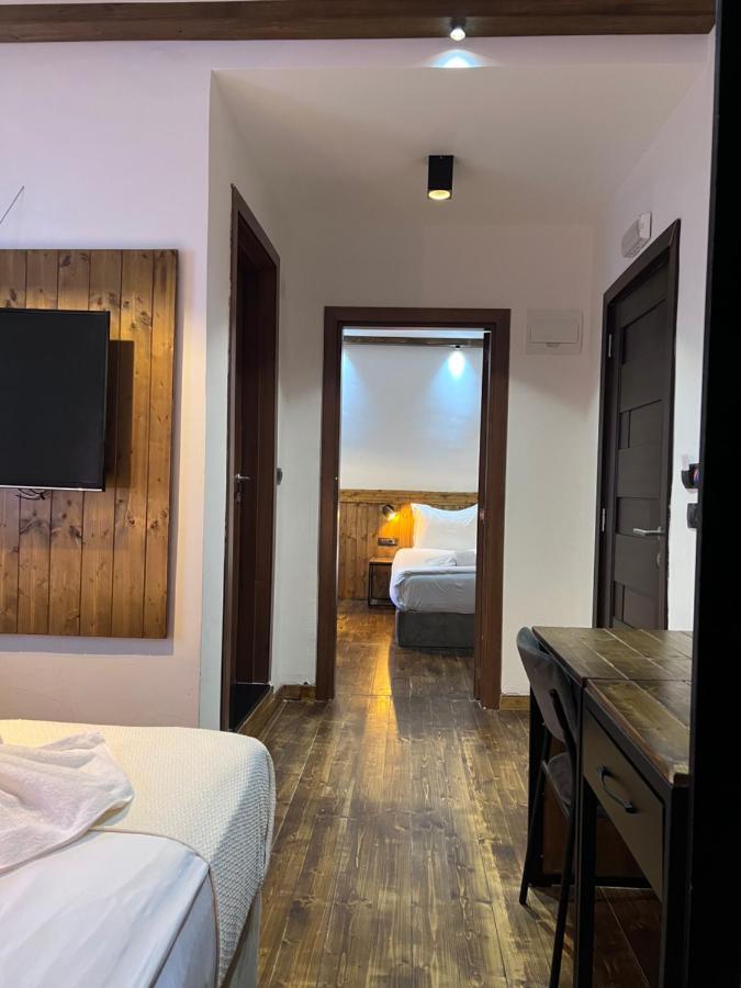 Mia'S Favorite Hotel Μαύροβο Εξωτερικό φωτογραφία